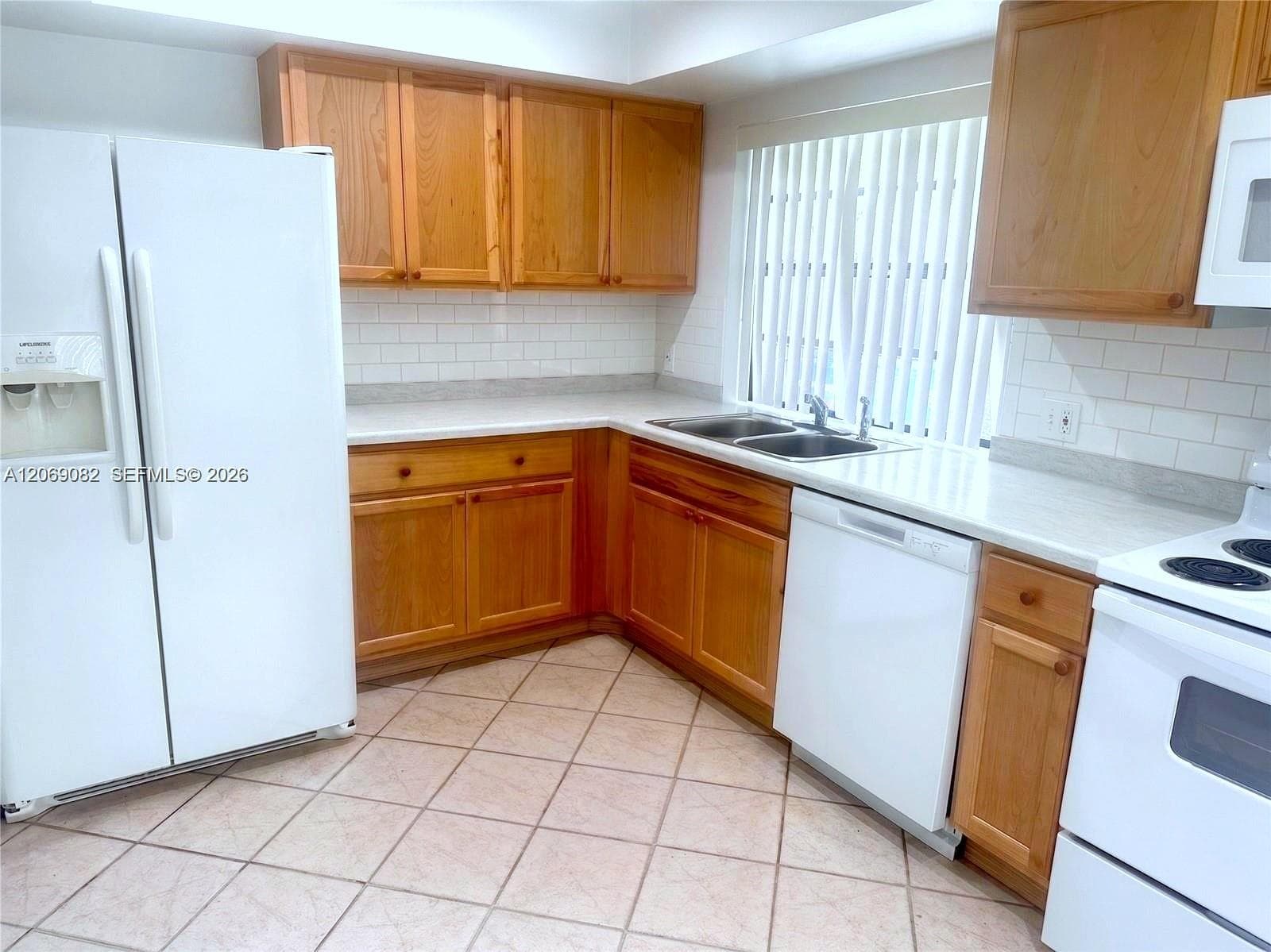 13273 SW 110th Ter # 1, Miami, FL 33186 — zdjęcie 3