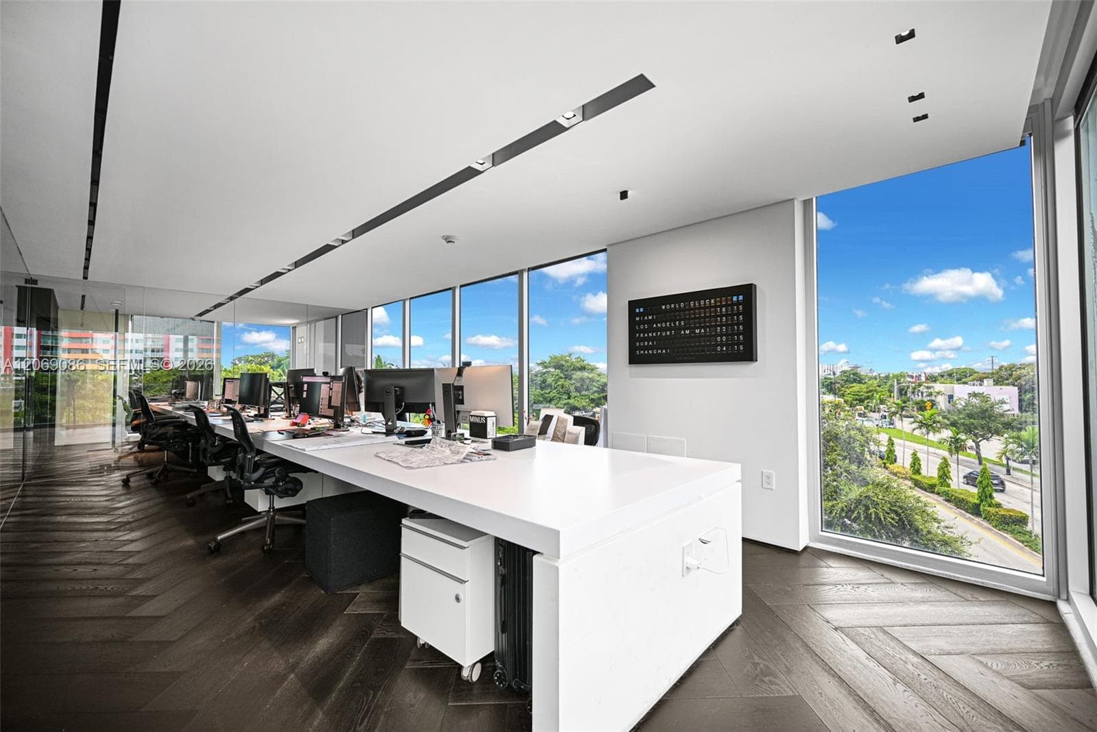 5555 Biscayne Blvd, Miami, FL 33137 — zdjęcie 5