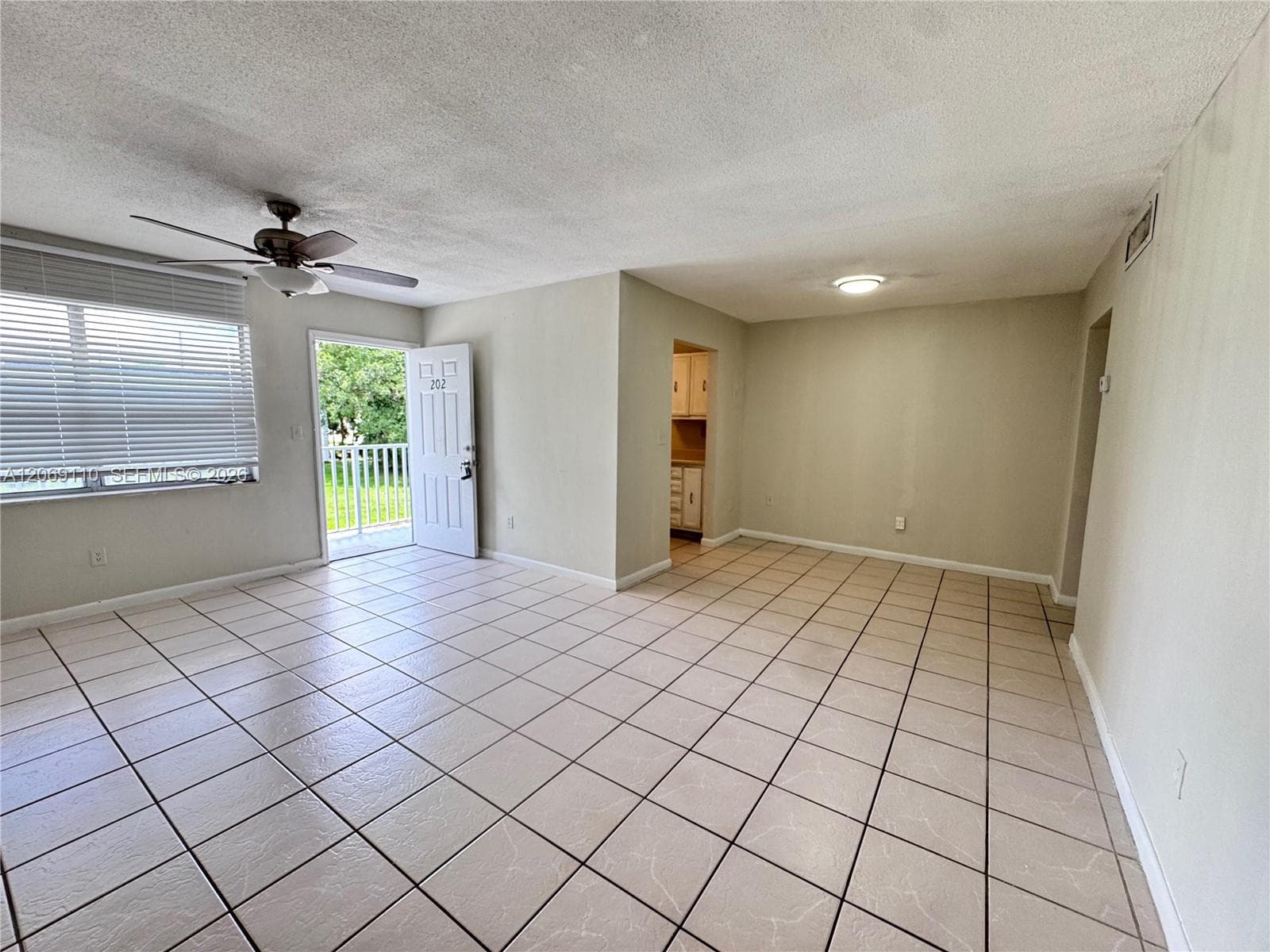 3265 Griffin Rd # 202, Dania Beach, FL 33312 — zdjęcie 5