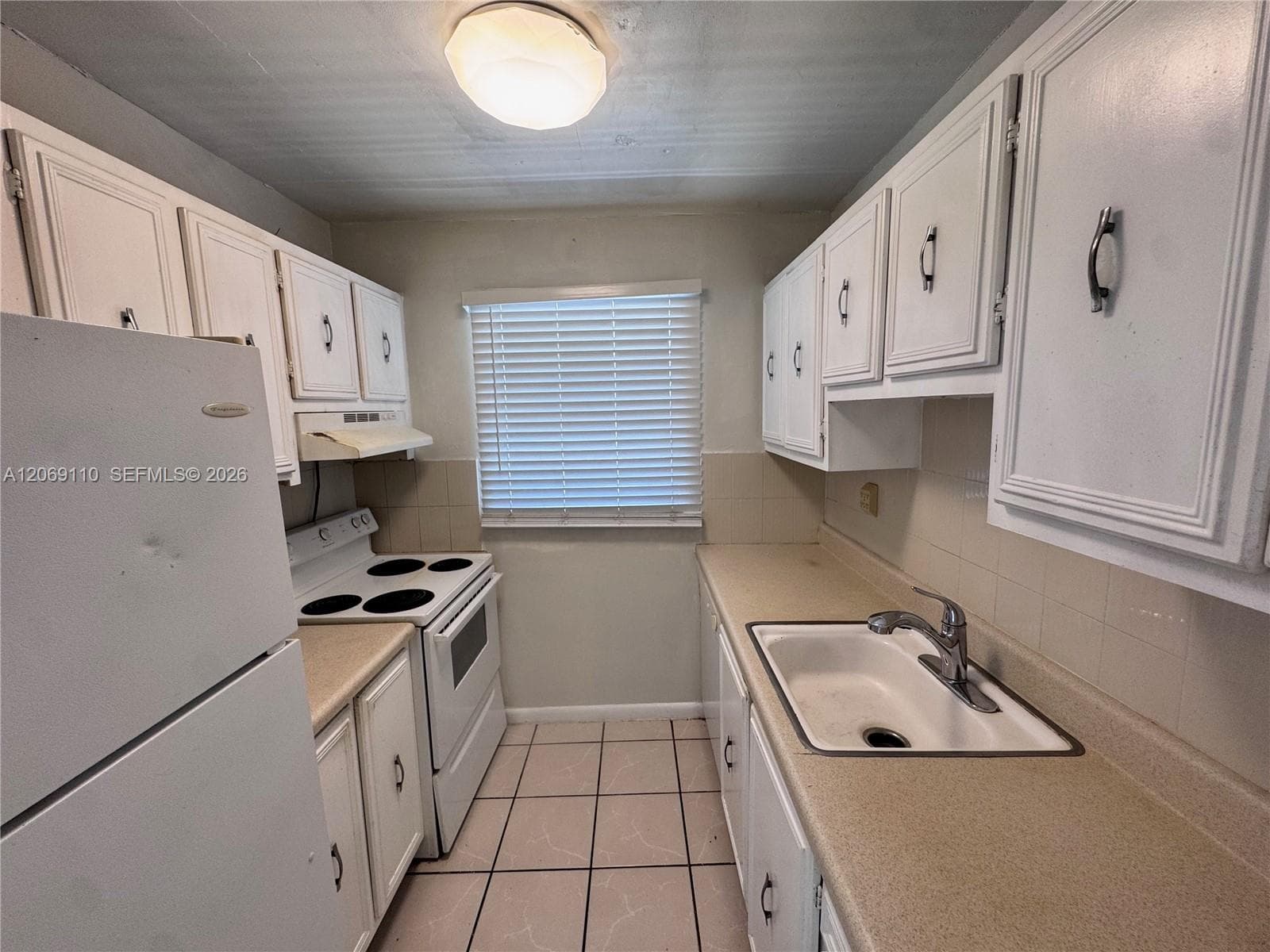 3265 Griffin Rd # 202, Dania Beach, FL 33312 — zdjęcie 4