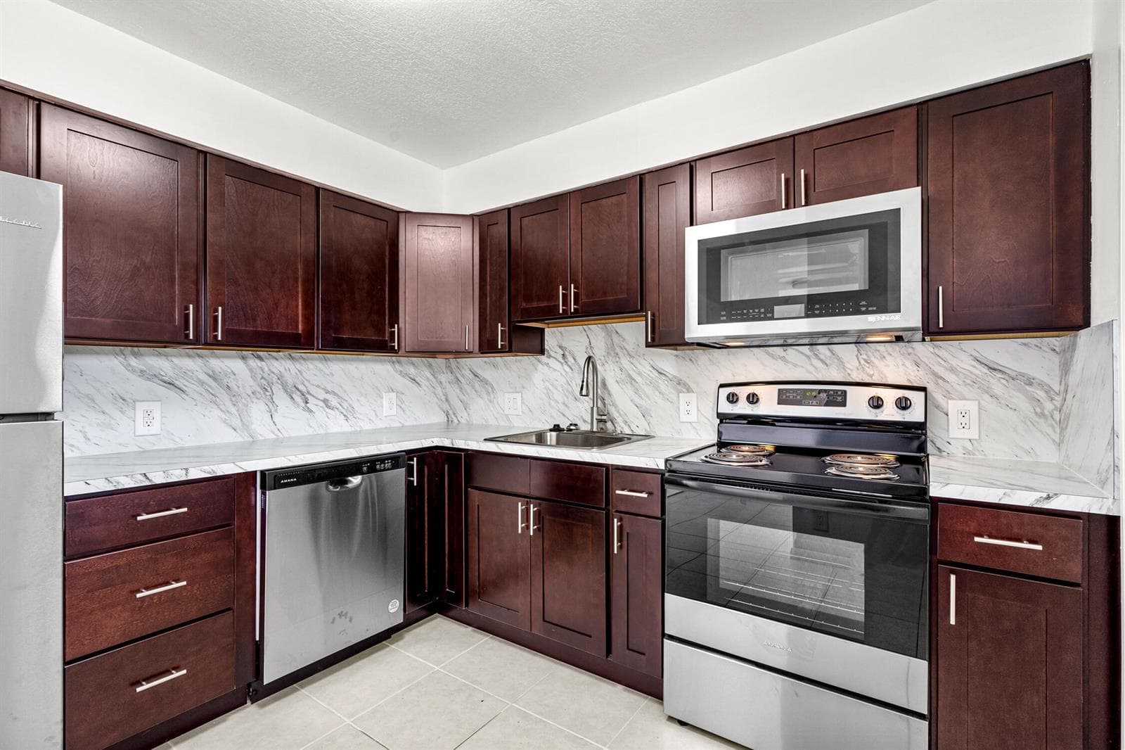 1908 NW 4th Avenue # Suite 224, Boca Raton, FL 33432 — zdjęcie 3