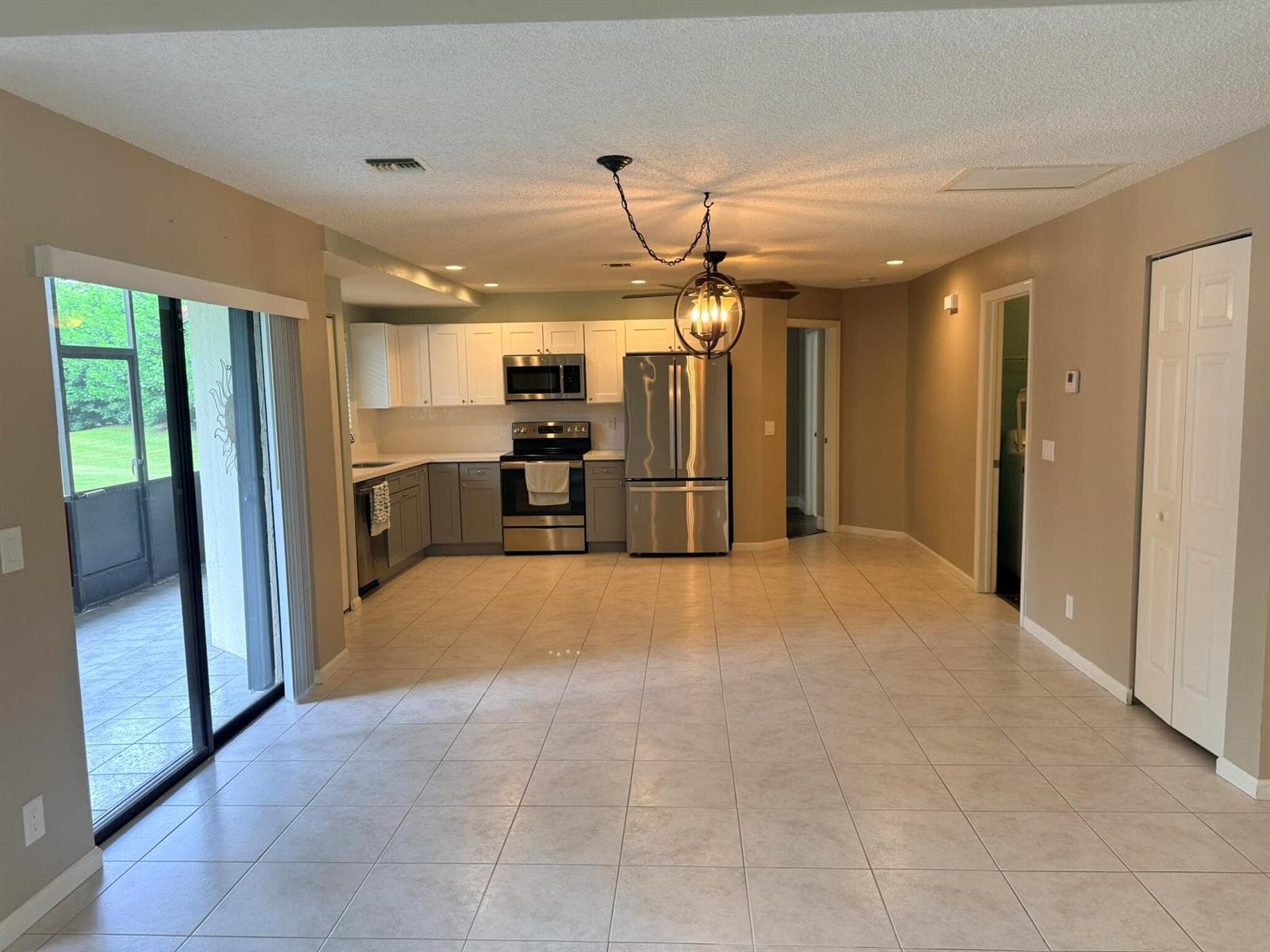 24 LEXINGTON Lane W # A, Palm Beach Gardens, FL 33418 — zdjęcie 4