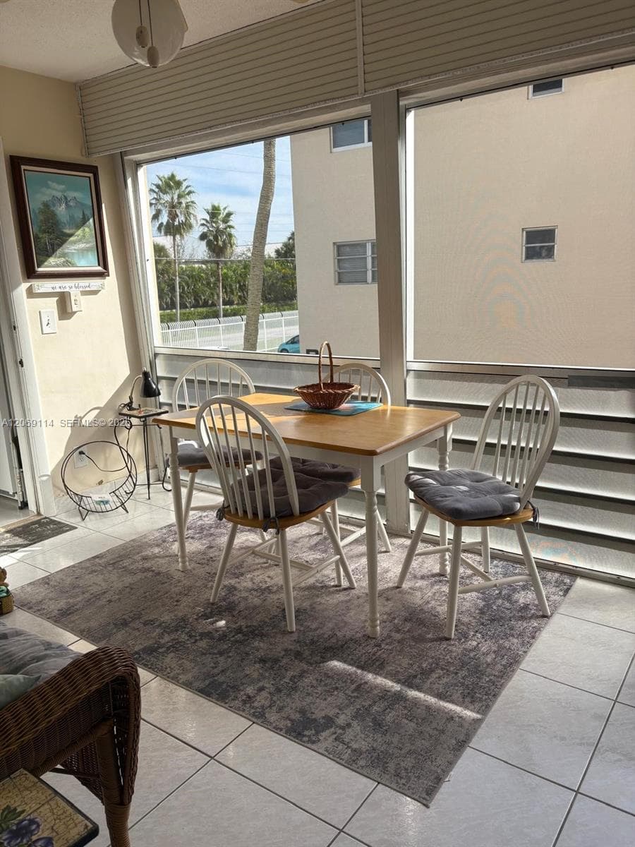 5300 Washington St # C220, Hollywood, FL 33021 — zdjęcie 5
