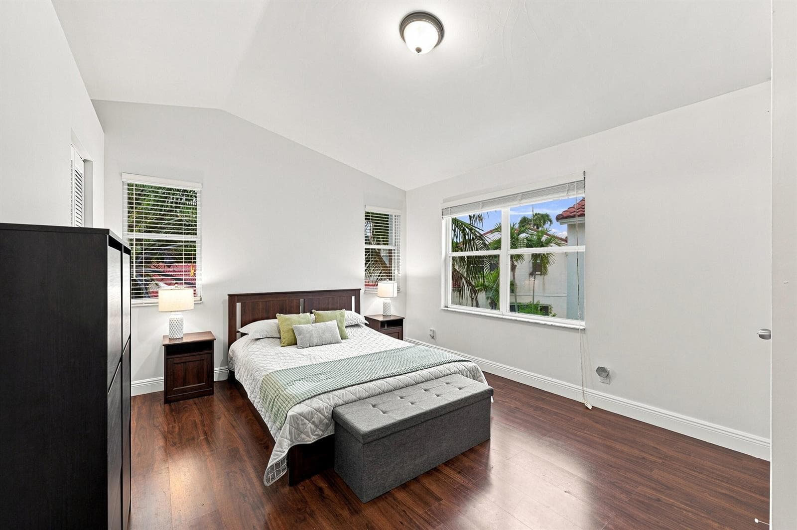 1115 SW 180TH Terrace, Pembroke Pines, FL 33029 — zdjęcie 4
