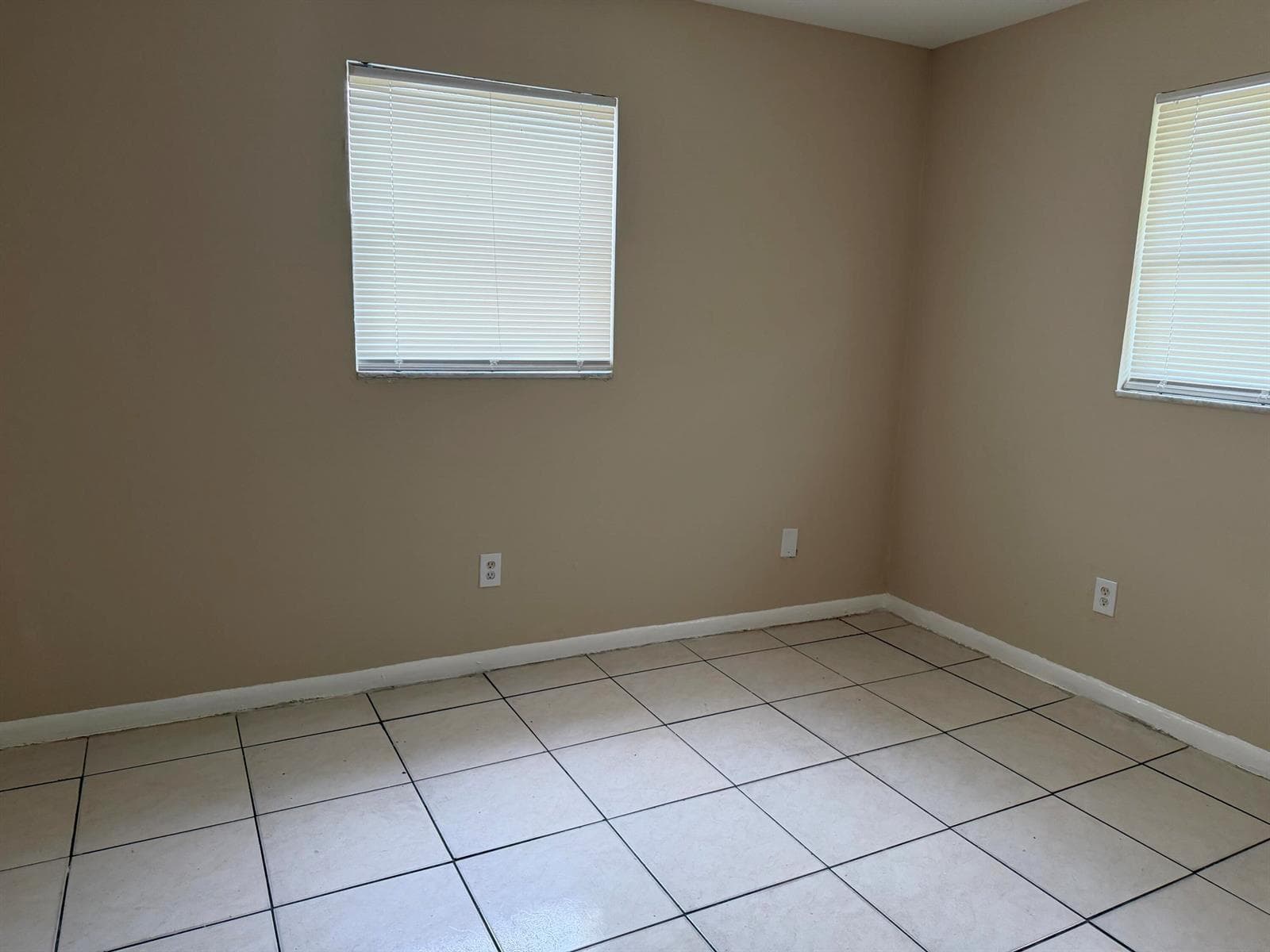 3778 NOKOMIS Avenue, FL 33409 — zdjęcie 4