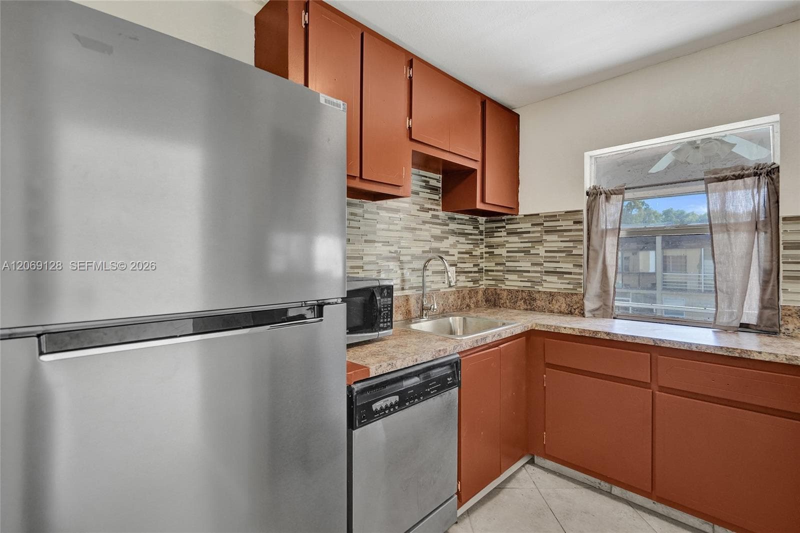 4220 NW 21st St # 206, Lauderhill, FL 33313 — zdjęcie 3