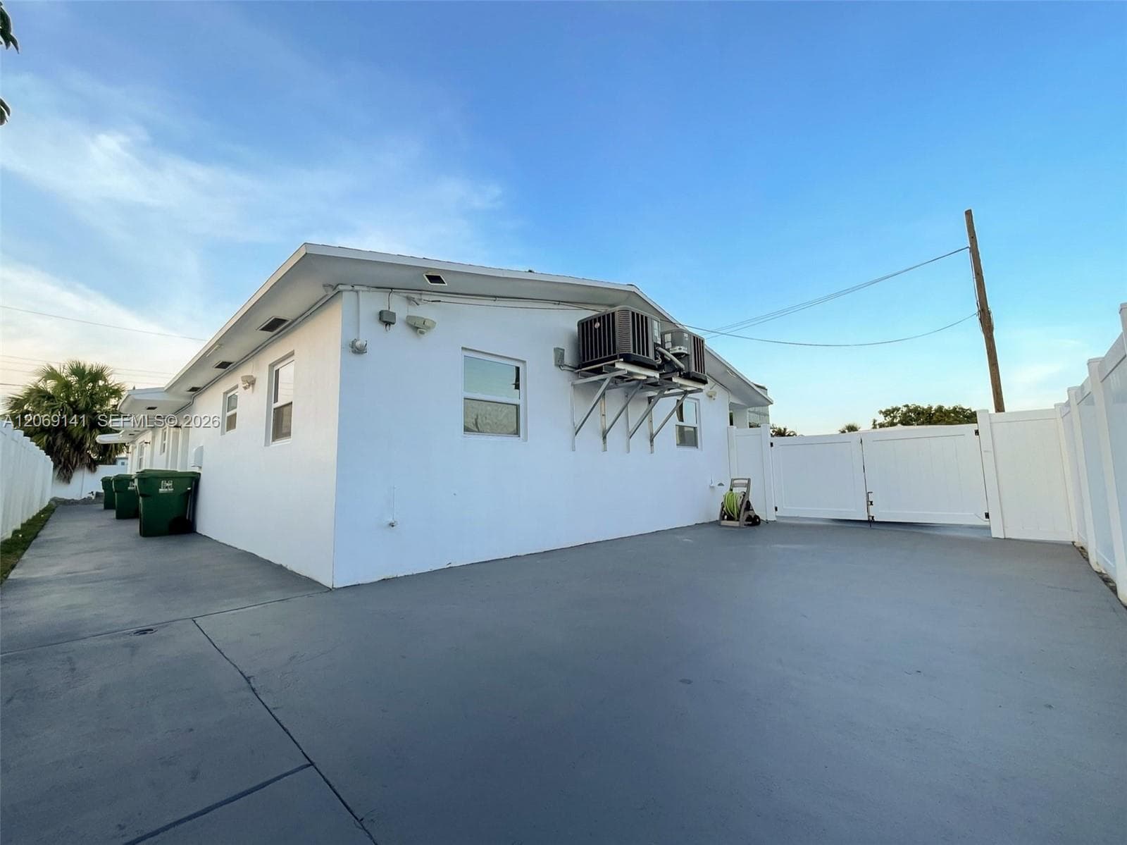 510 NE 4th Ave # 510, Hallandale Beach, FL 33009 — zdjęcie 3