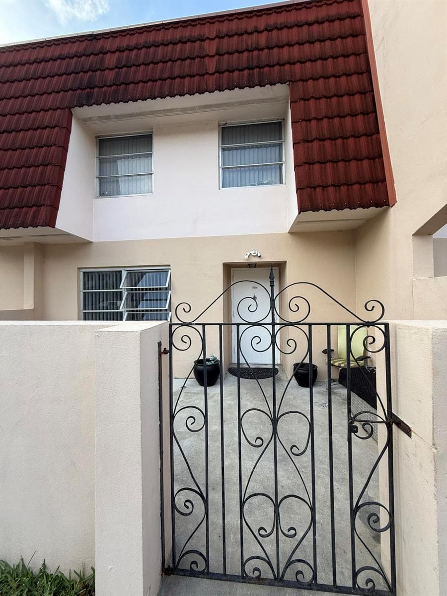 4136 Inverrary Drive # 15C, Lauderhill, FL 33319 — zdjęcie 2