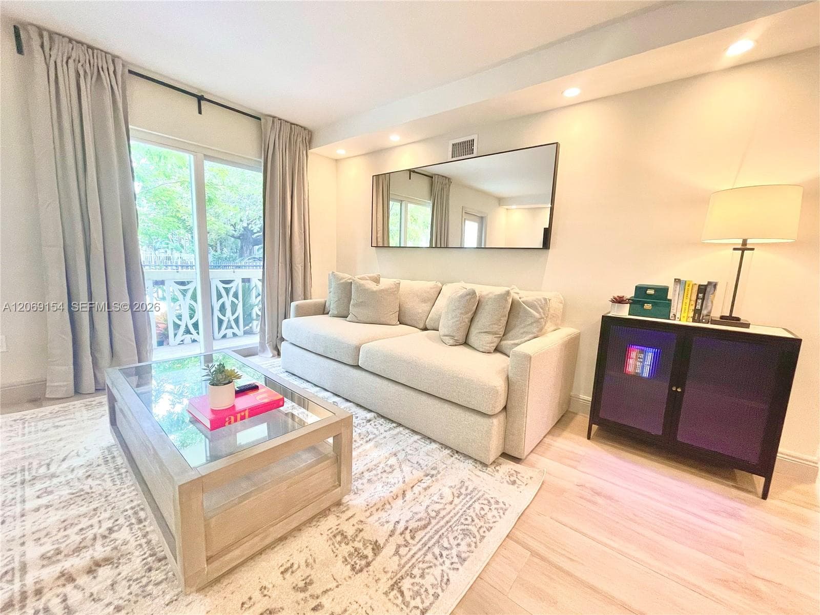 626 Meridian Ave # 1, Miami Beach, FL 33139 — zdjęcie 3