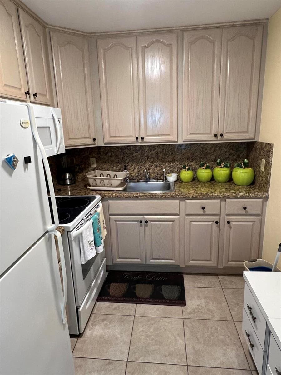 95 COVENTRY D, West Palm Beach, FL 33417
