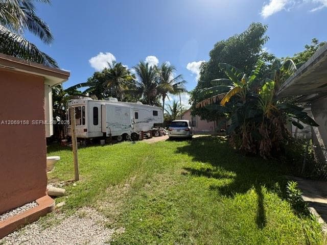 8044 NW 1st Pl, Miami, FL 33150 — zdjęcie 5