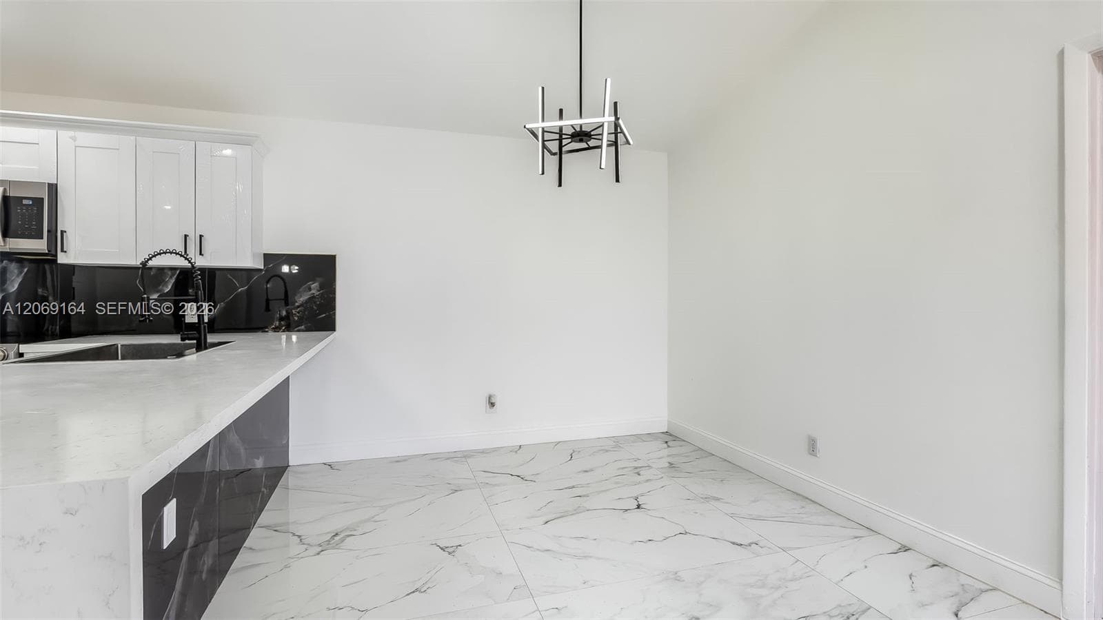 2421 SW 84th Ter, Miramar, FL 33025 — zdjęcie 2