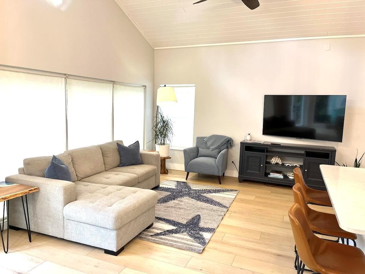4044 NE Breakwater Drive, Jensen Beach, FL 34957 — zdjęcie 3