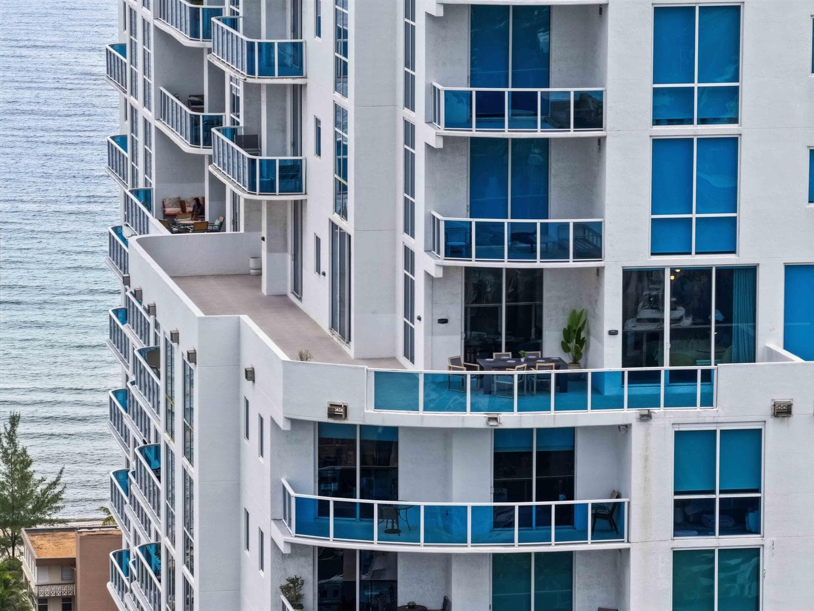 1945 S OCEAN Drive # 2408, Hallandale Beach, FL 33009 — zdjęcie 4