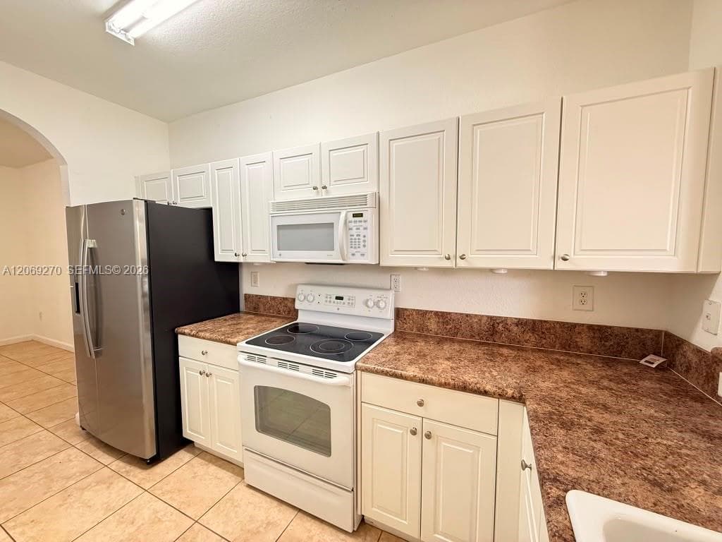 230 SE 29th Ave # 12, Homestead, FL 33033 — zdjęcie 5