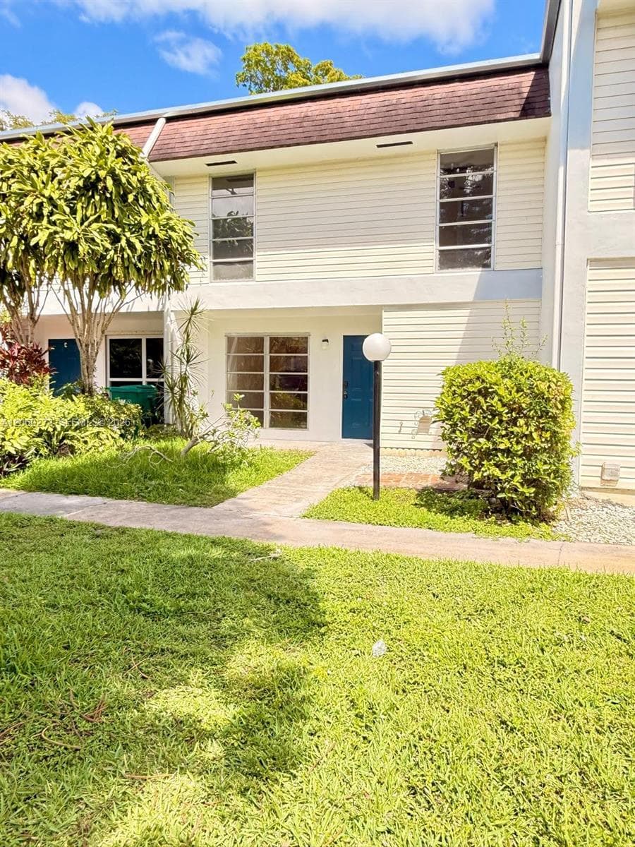 3301 Raleigh St # 4D, Hollywood, FL 33021 — zdjęcie 2