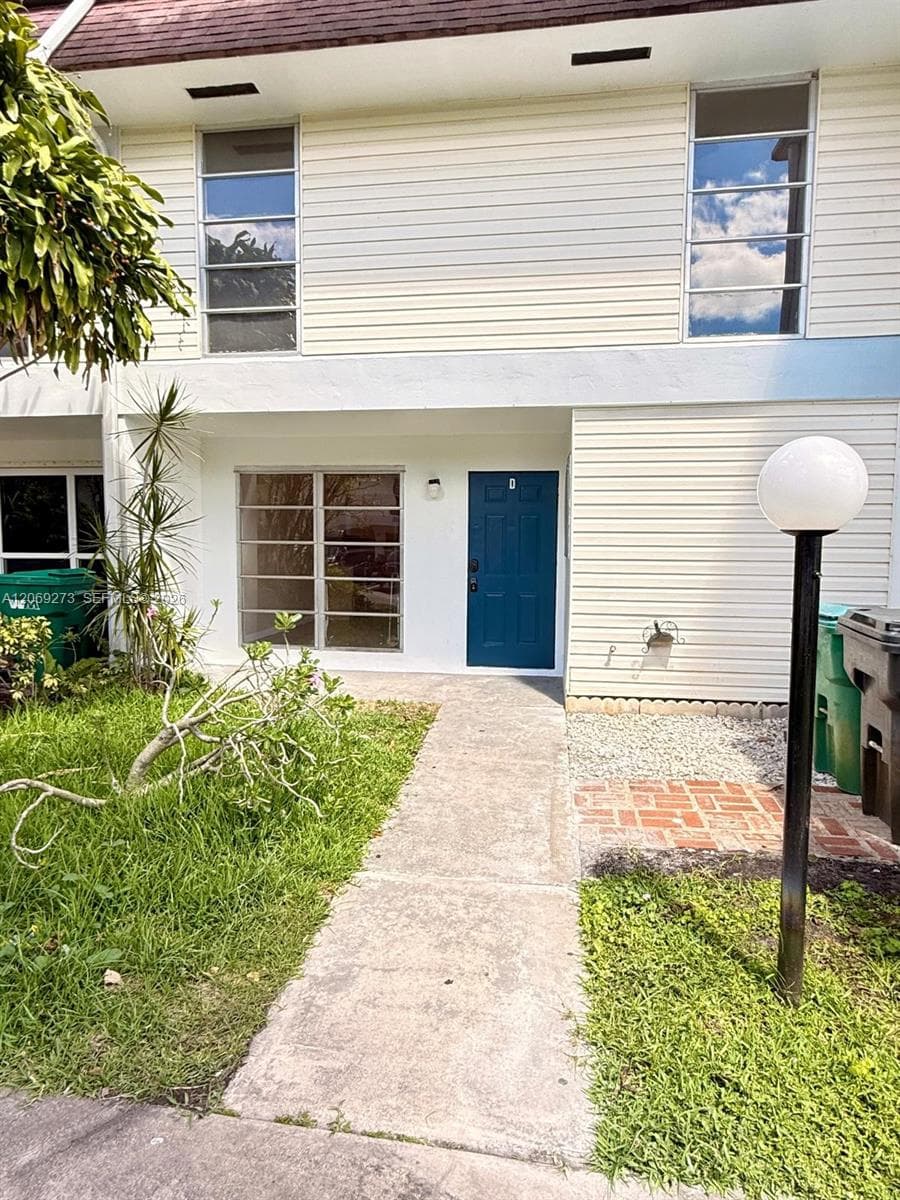 3301 Raleigh St # 4D, Hollywood, FL 33021
