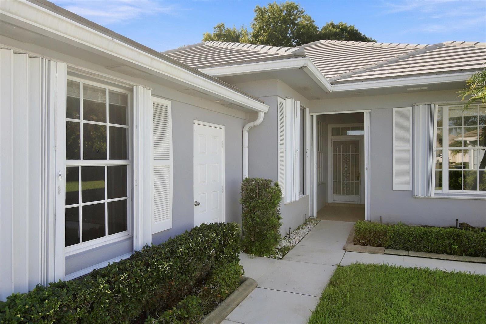 240 NW Bentley Circle, Port St. Lucie, FL 34986 — zdjęcie 4