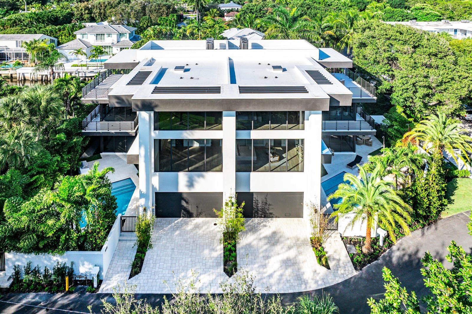 810 Andrews Avenue, Delray Beach, FL 33483