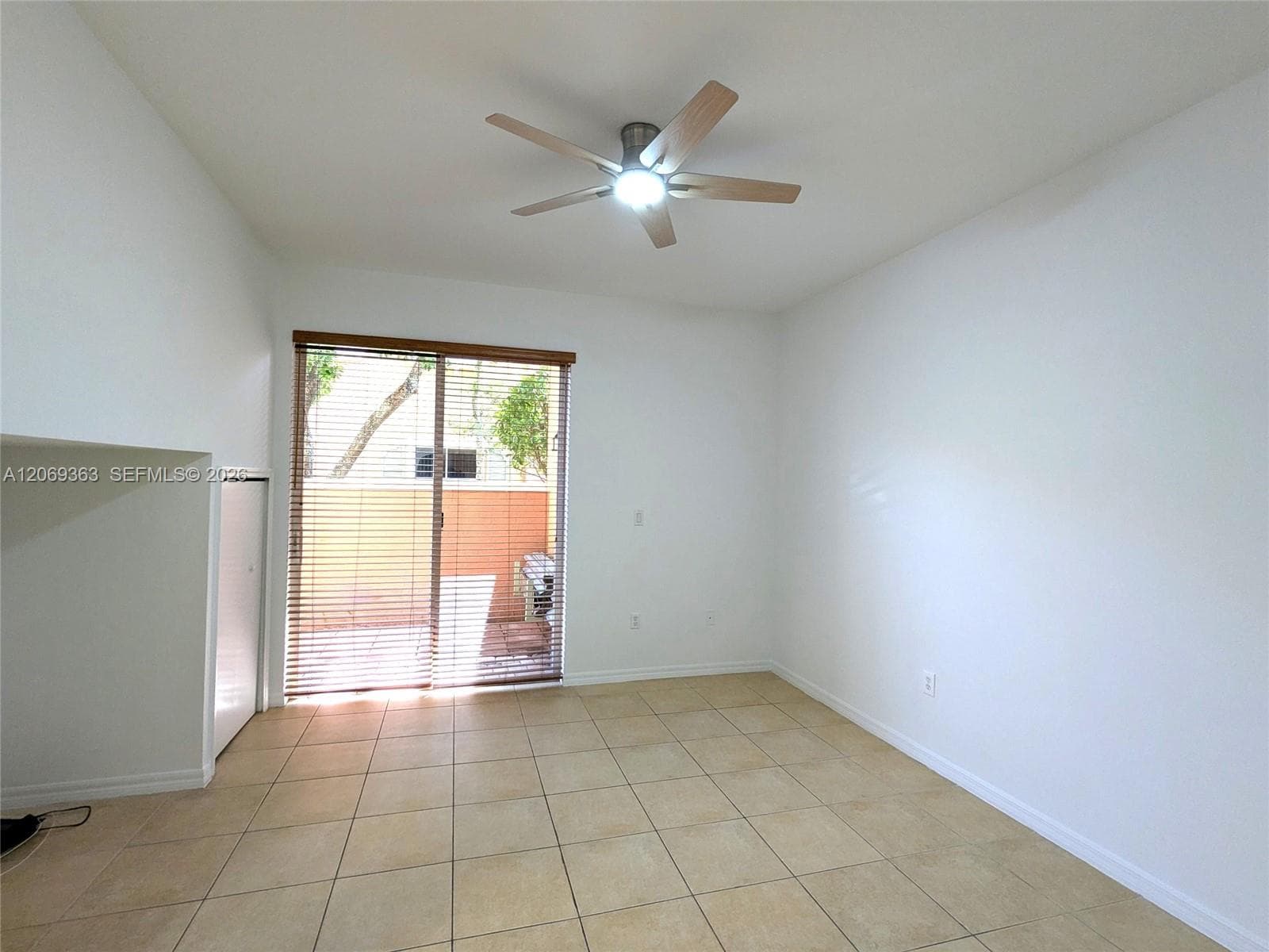 10645 SW 8th St # 2406, Pembroke Pines, FL 33025 — zdjęcie 5