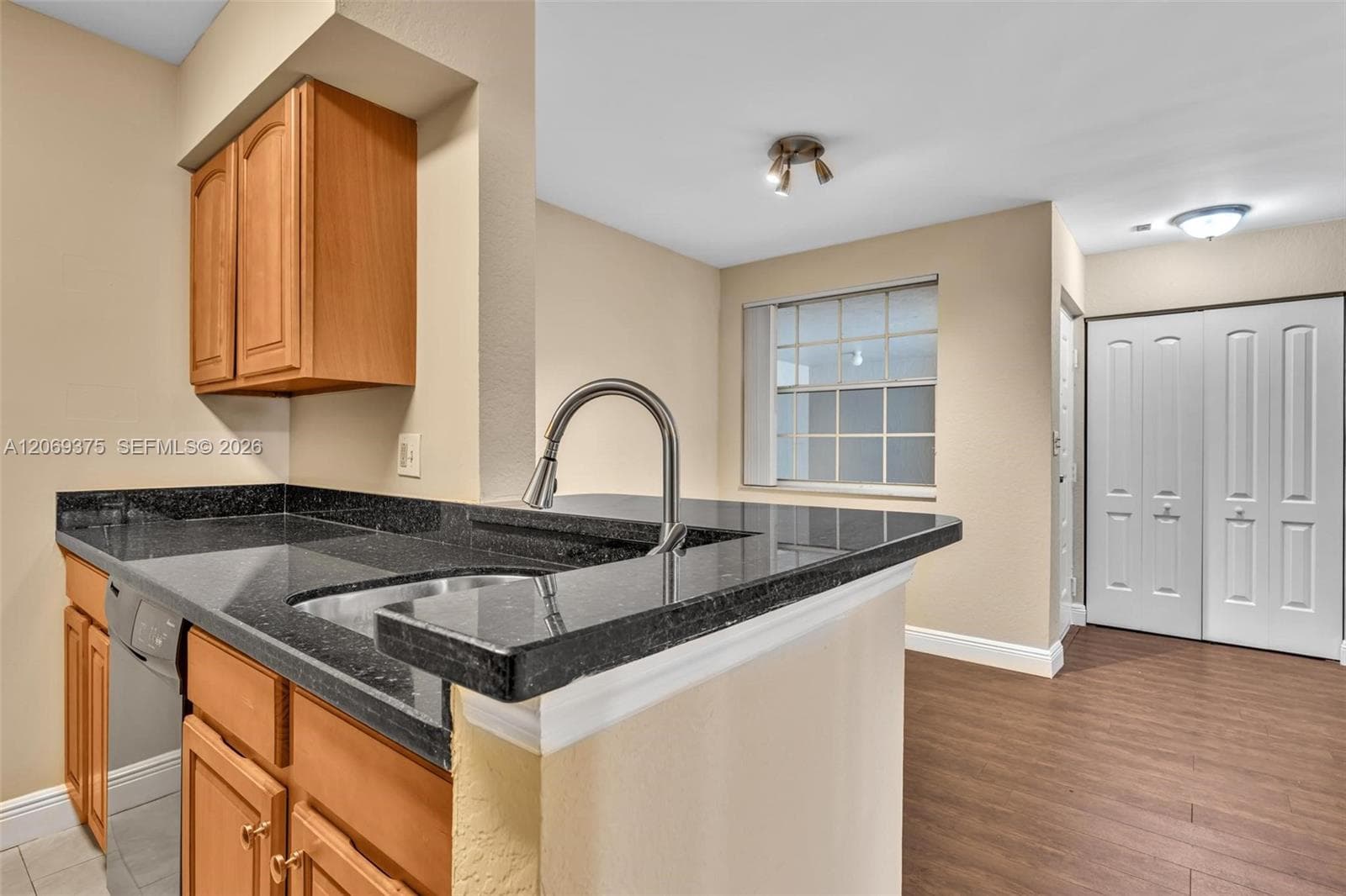 2850 N Oakland Forest Dr # 208, Oakland Park, FL 33309 — zdjęcie 3