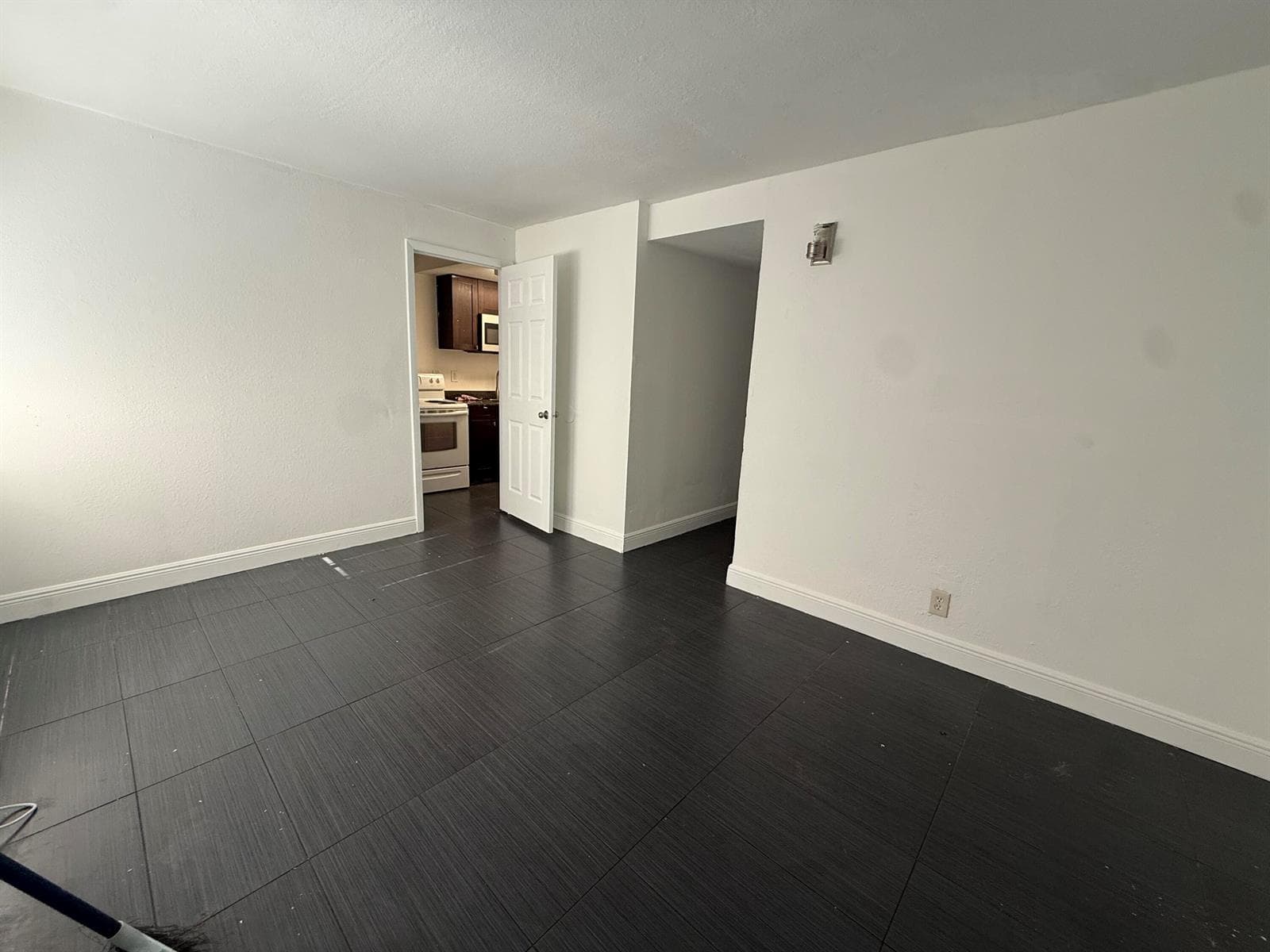 37 SW 14th Street # 9, Dania Beach, FL 33004 — zdjęcie 2