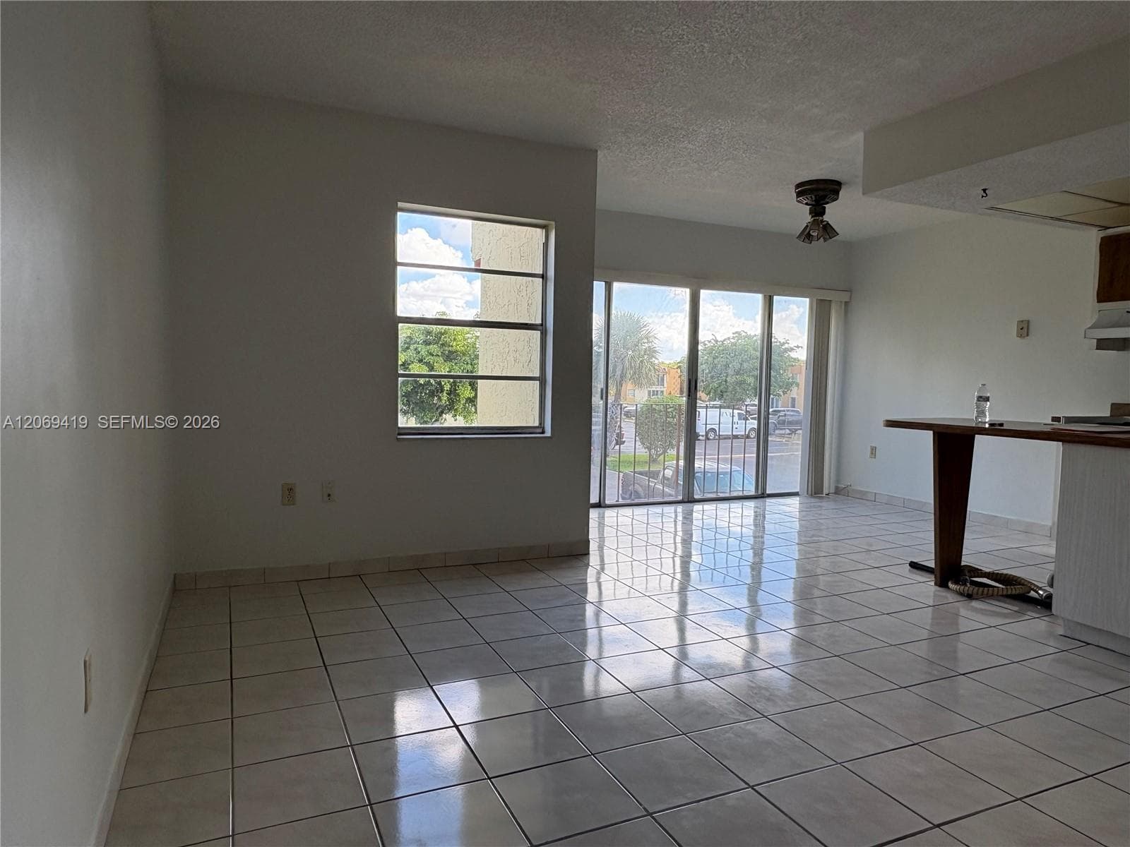 9331 SW 4th St # 202B, Miami, FL 33174 — zdjęcie 4