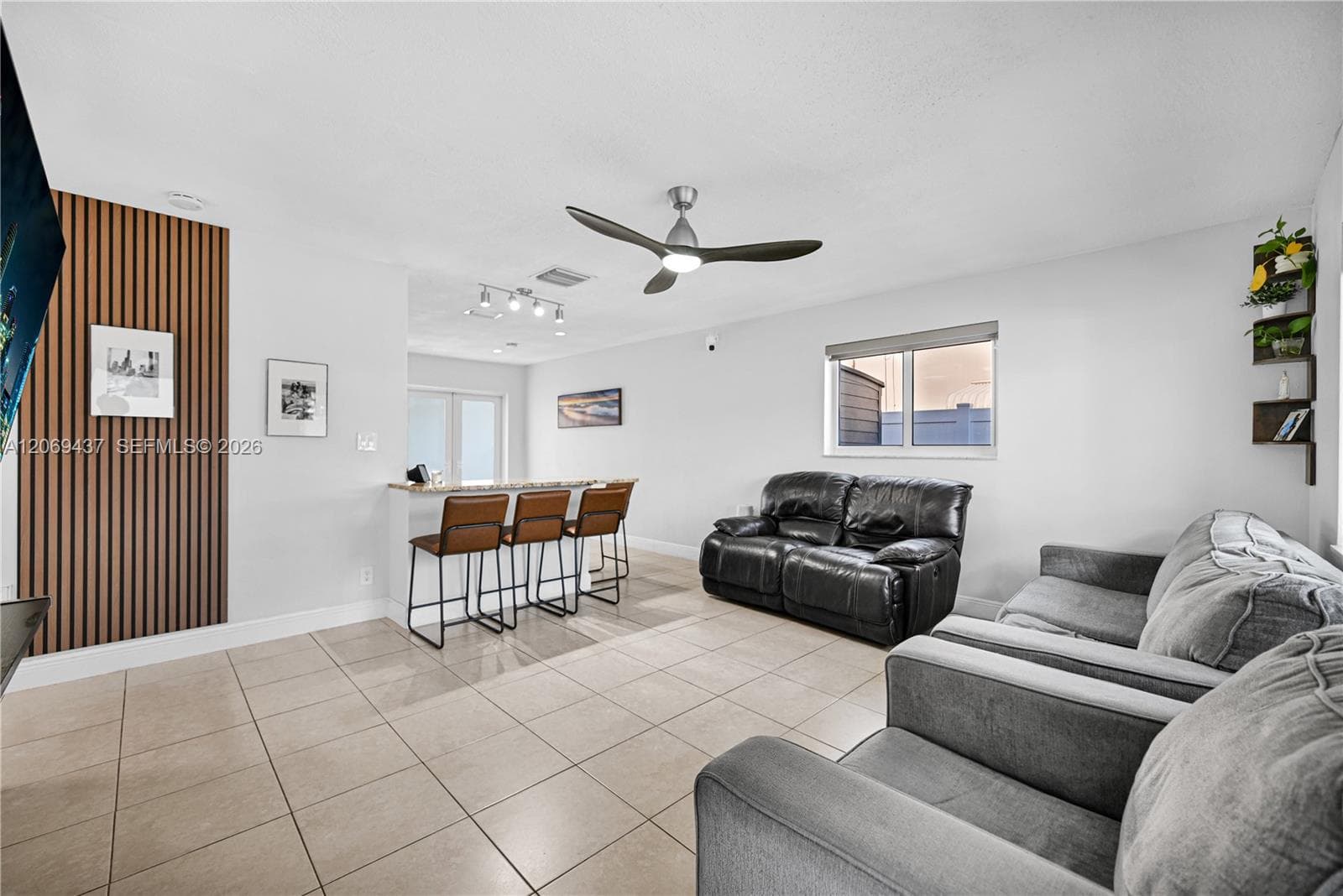 2710 NW 54th St, Tamarac, FL 33309 — zdjęcie 3