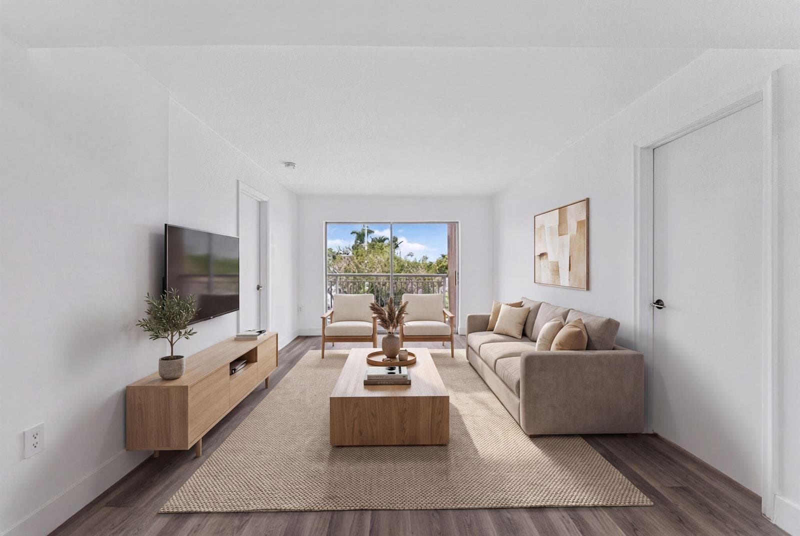 17051 NE 35TH Avenue # 207, North Miami Beach, FL 33160 — zdjęcie 3