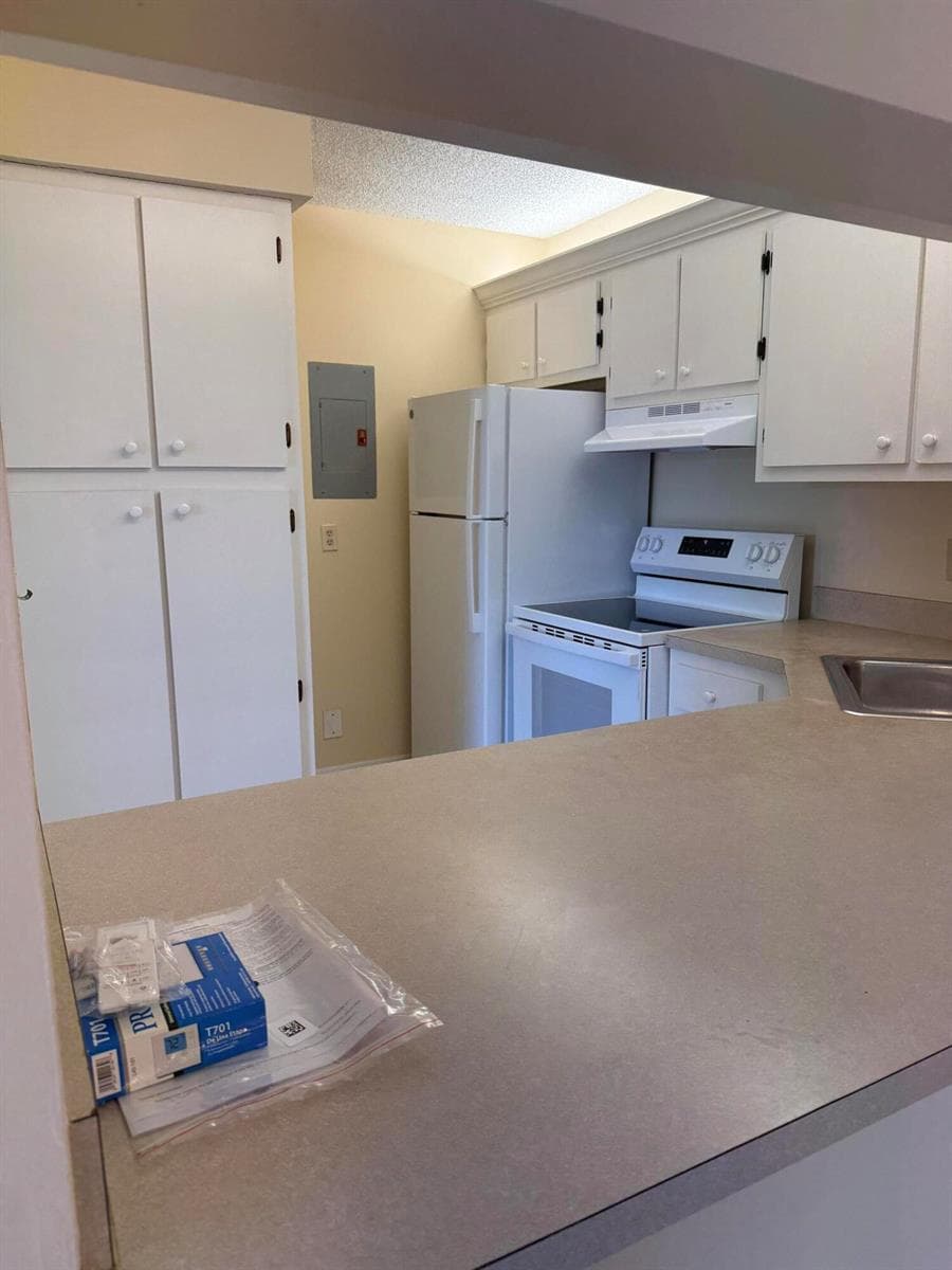 1110 GREEN PINE Boulevard # C2, West Palm Beach, FL 33409 — zdjęcie 4
