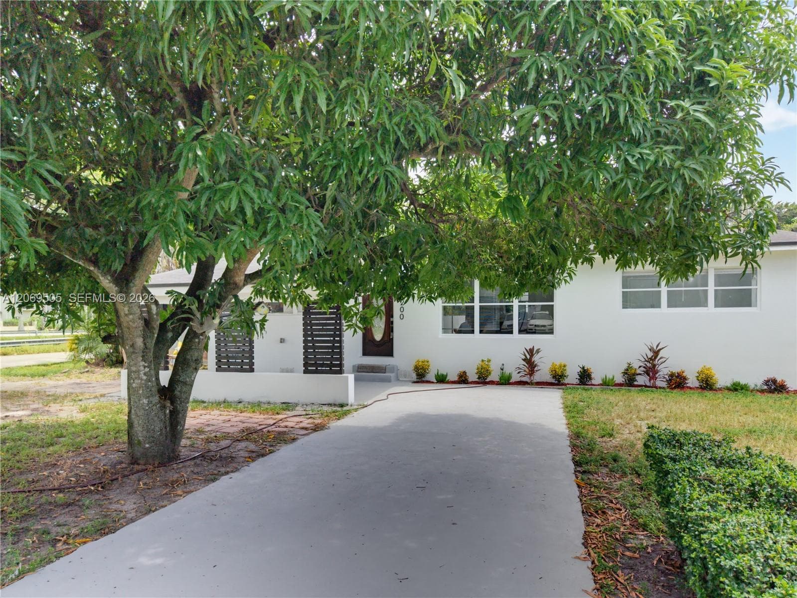 2200 NW 110th St, Miami, FL 33167 — zdjęcie 5