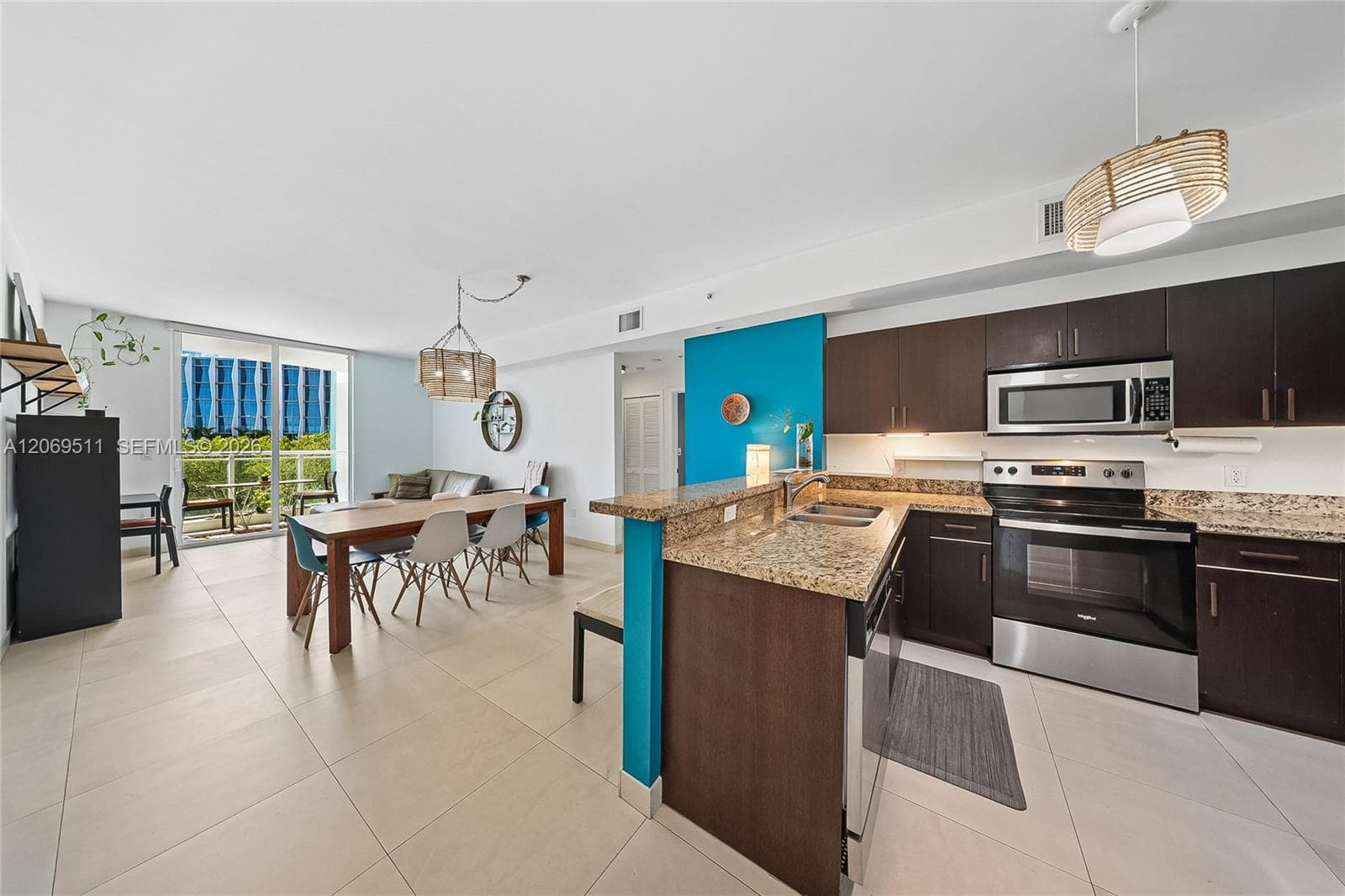 2020 Prairie Ave # 302, Miami Beach, FL 33139