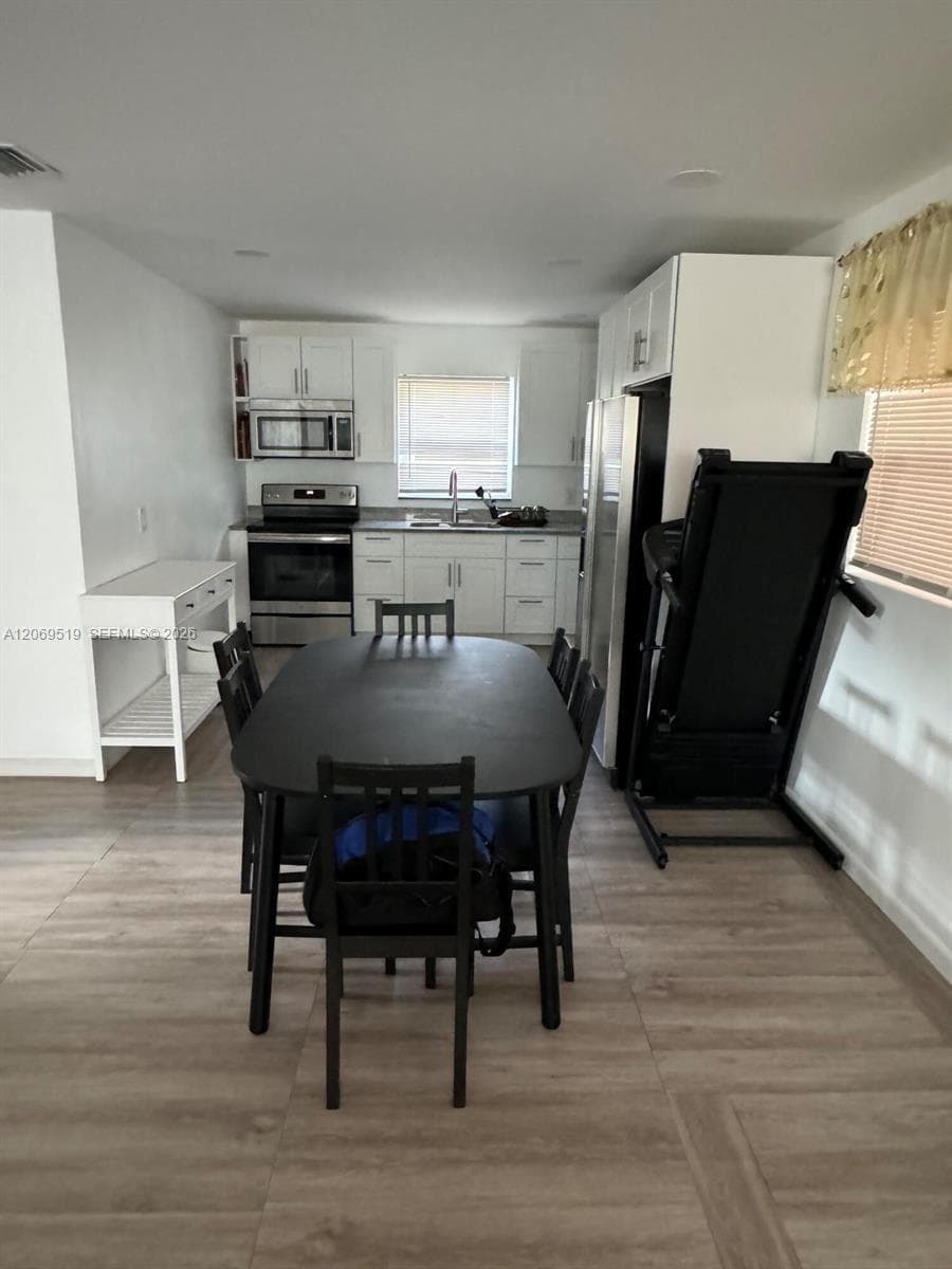 1281 W 35th St, Riviera Beach, FL 33404 — zdjęcie 4