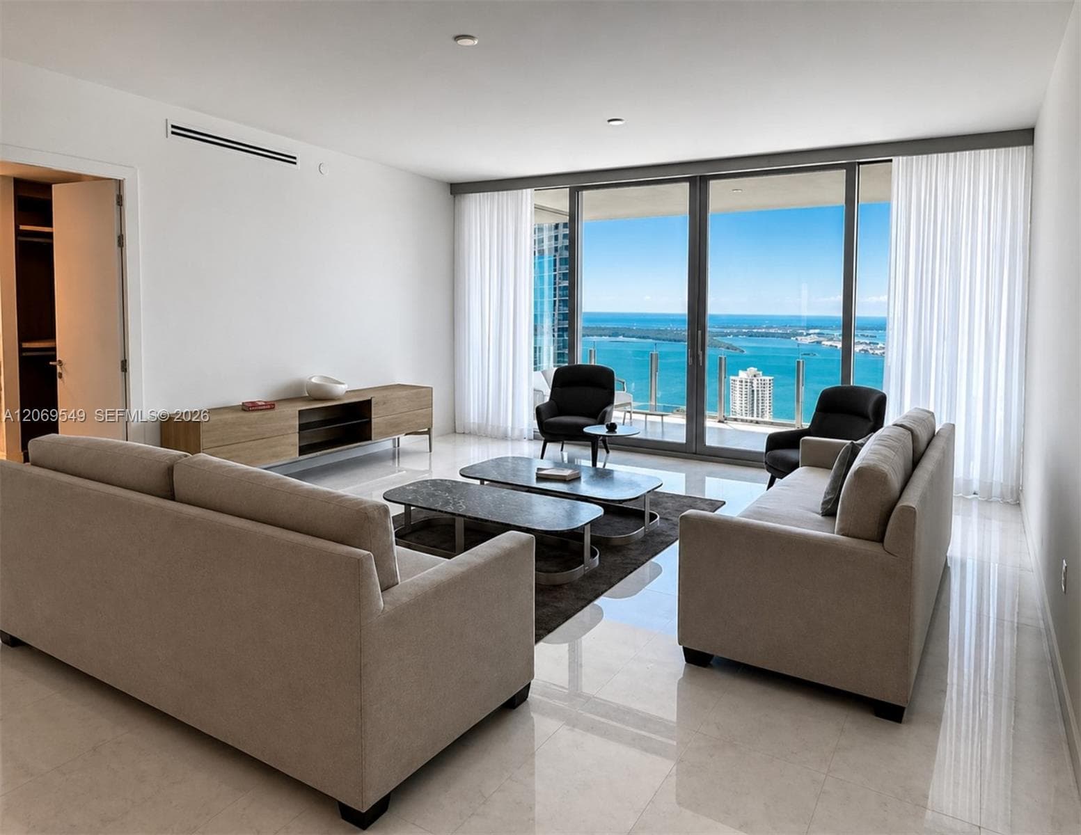 300 Biscayne Blvd Way # 4404, Miami, FL 33131 — zdjęcie 2