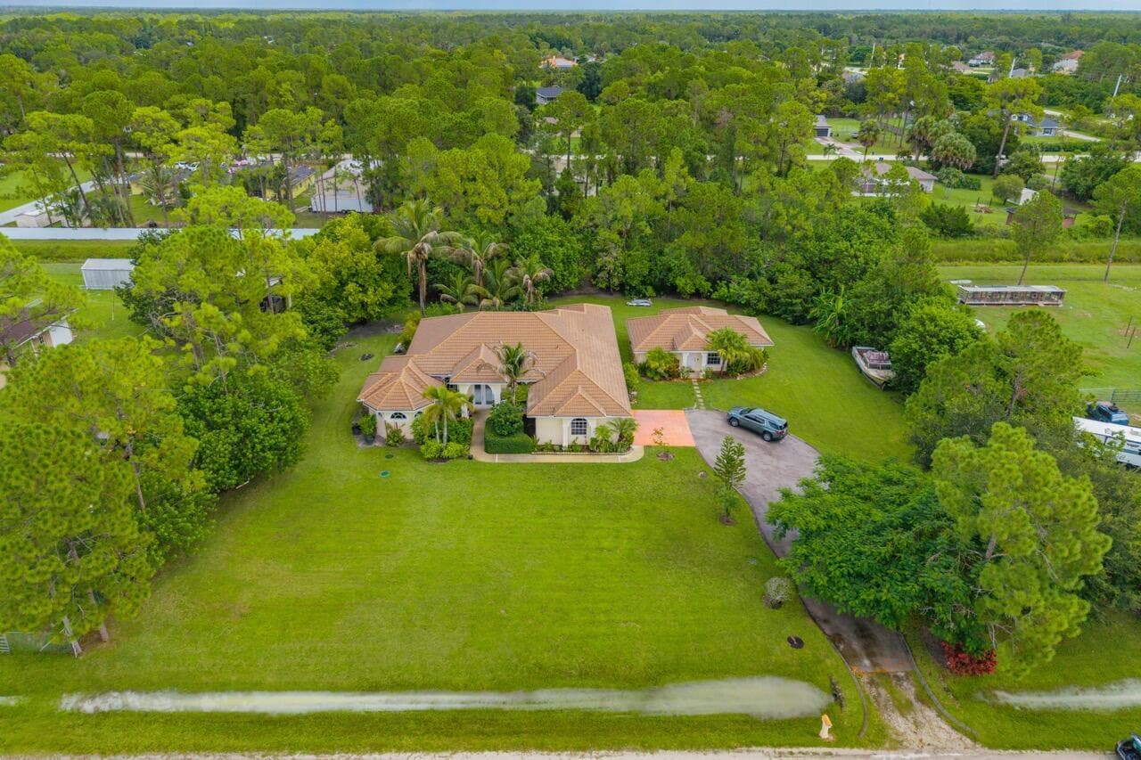 17603 82nd Road N, Loxahatchee, FL 33470