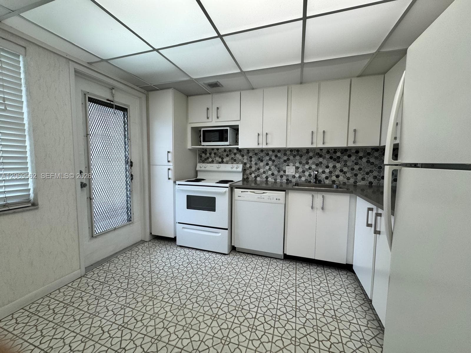 2950 N Palm Aire Dr # 605, Pompano Beach, FL 33069 — zdjęcie 3