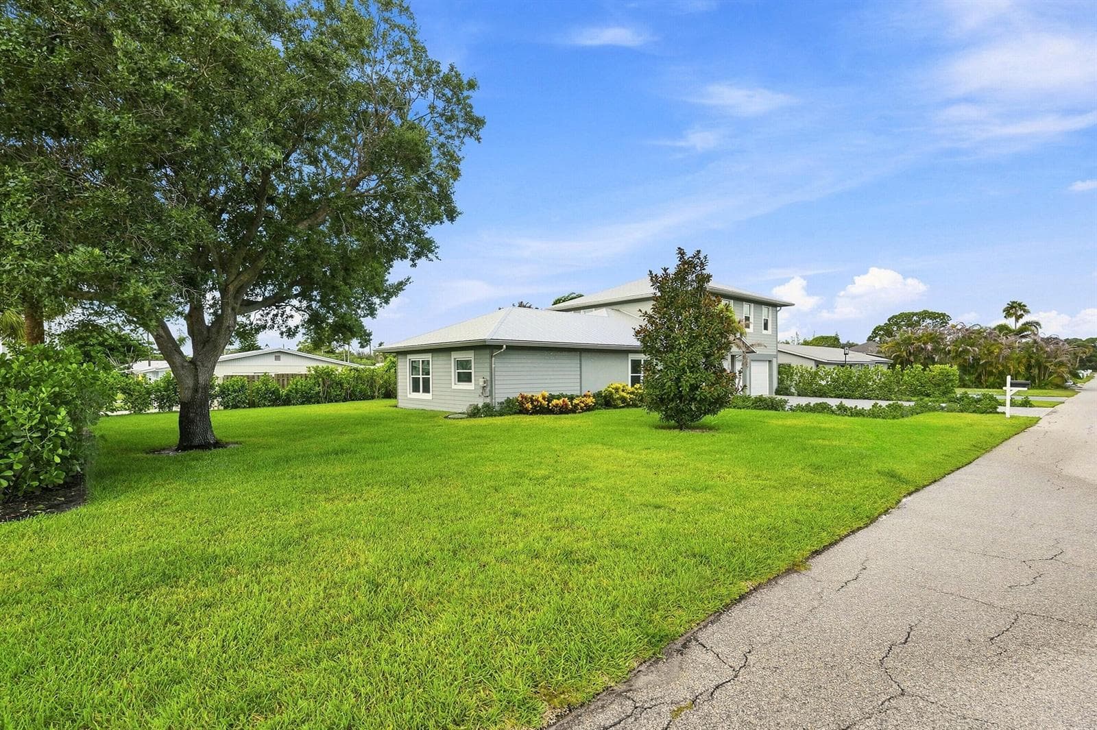 1176 NE Terrace Way, Jensen Beach, FL 34957 — zdjęcie 3