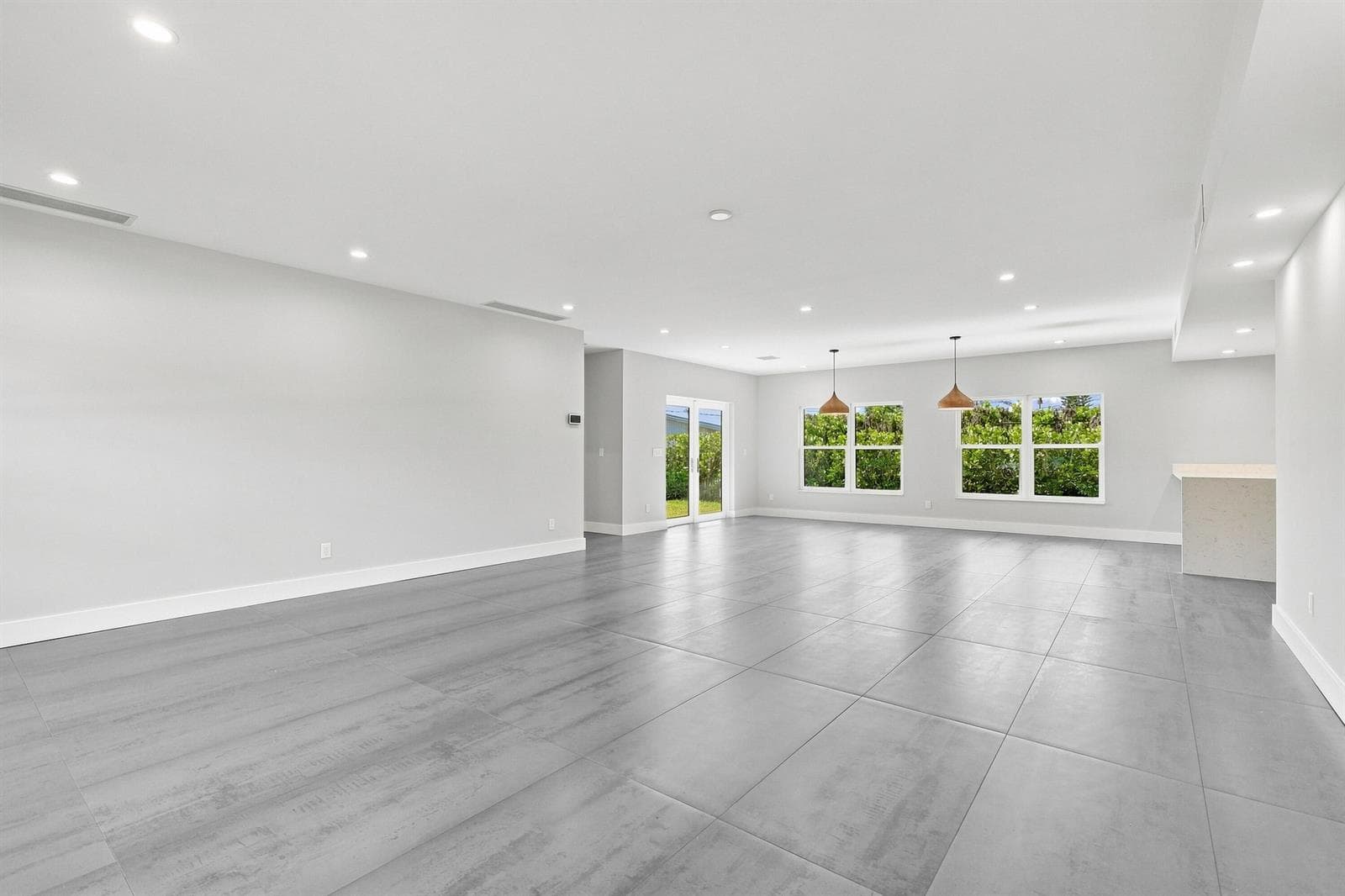 1176 NE Terrace Way, Jensen Beach, FL 34957 — zdjęcie 4