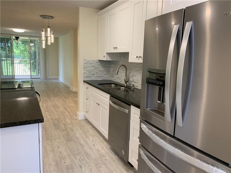 250 JACARANDA Drive # 203, Plantation, FL 33324 — zdjęcie 3