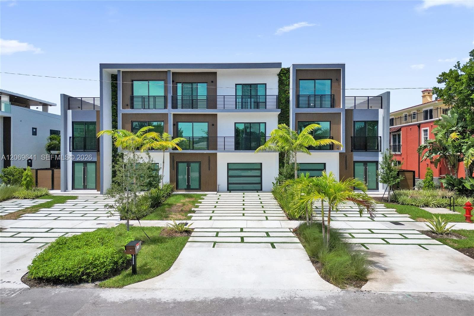 1821 NE 26th Ave, Fort Lauderdale, FL 33305 — zdjęcie 3