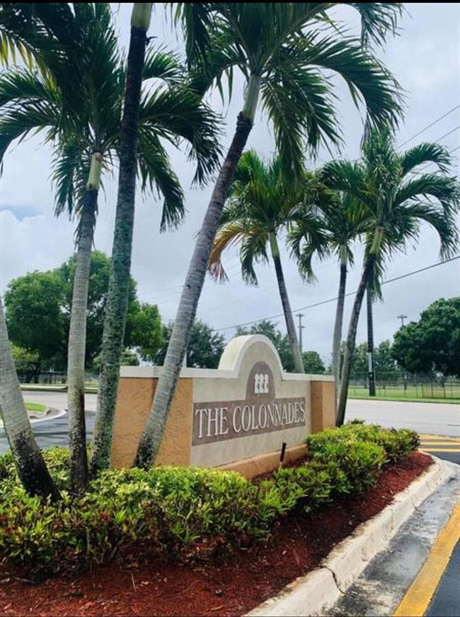 832 NW 92ND Avenue, Plantation, FL 33324 — zdjęcie 2