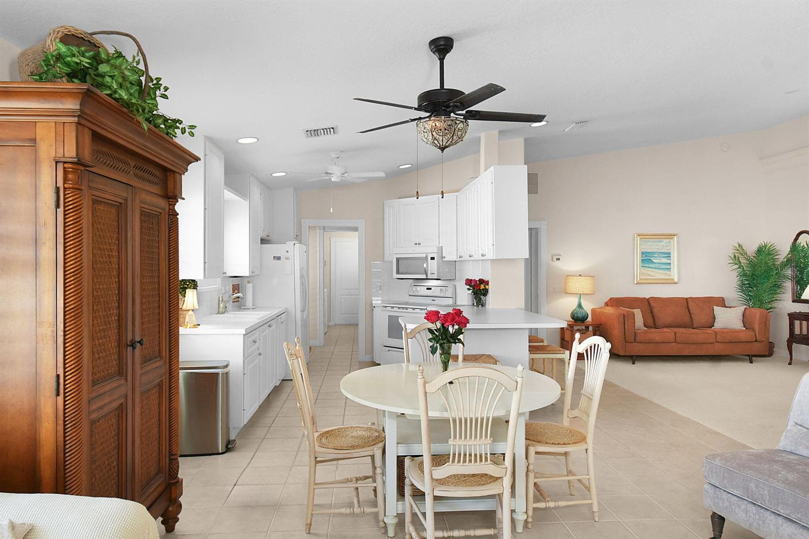 8016 SE Peppercorn Court, Hobe Sound, FL 33455 — zdjęcie 3