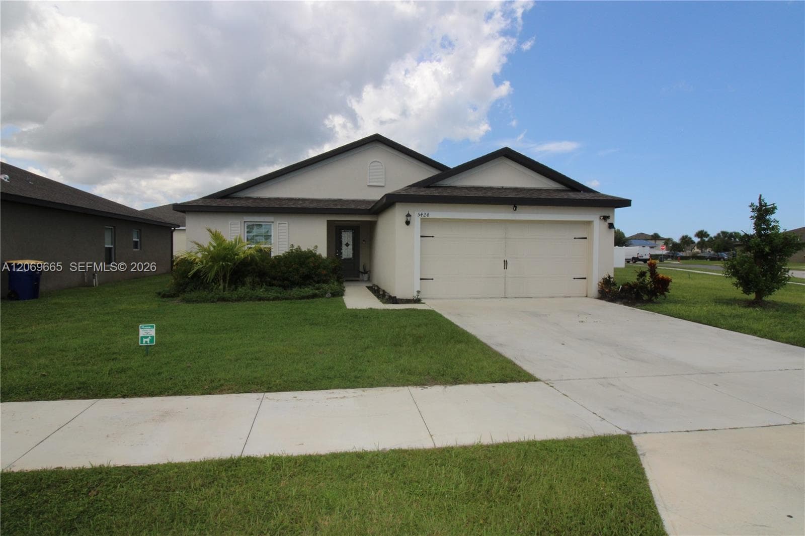 5424 Fantasy Dr, Fort Pierce, FL 34947