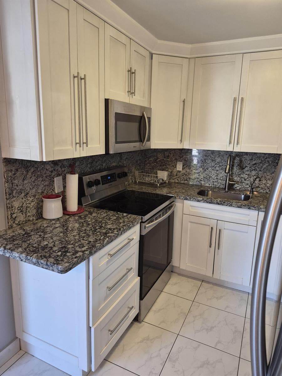 3362 CYNTHIA Lane # 114, FL 33461 — zdjęcie 2