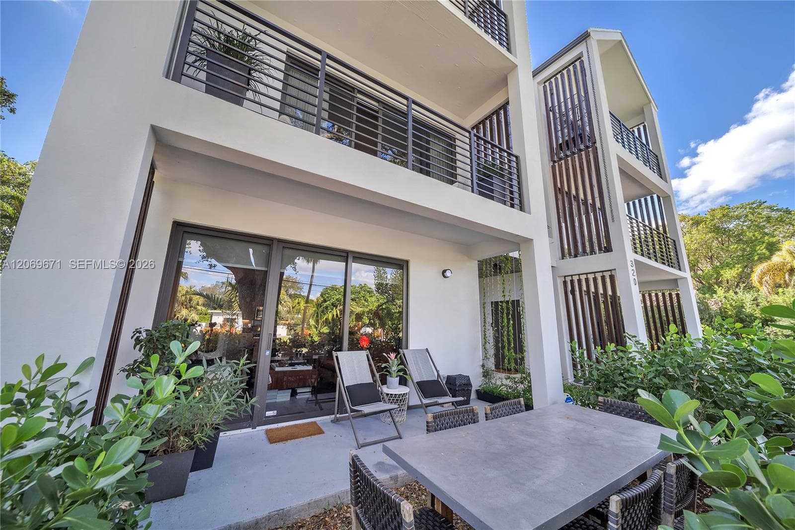 320 NE 126th St # 32, North Miami, FL 33161 — zdjęcie 2
