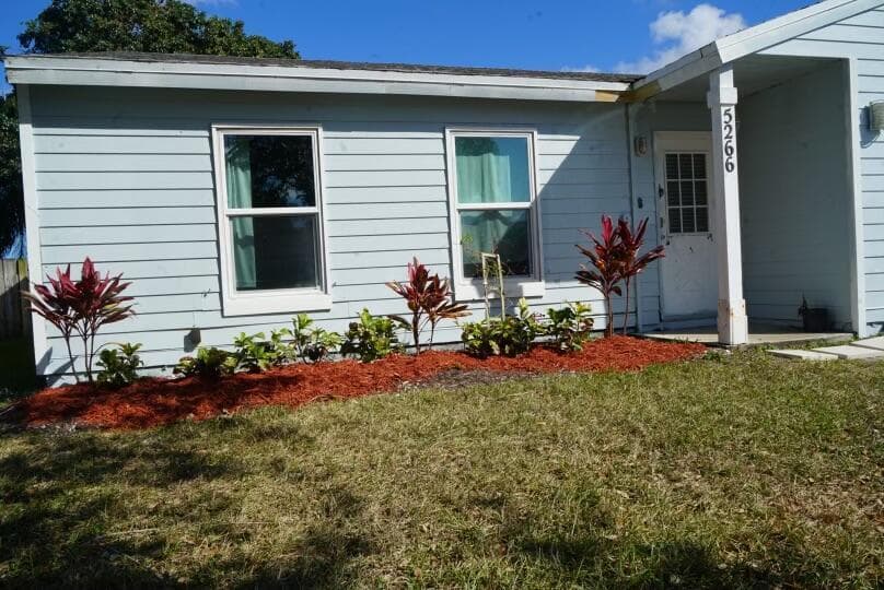 5266 HARWOOD Lane, Lake Worth, FL 33467 — zdjęcie 4