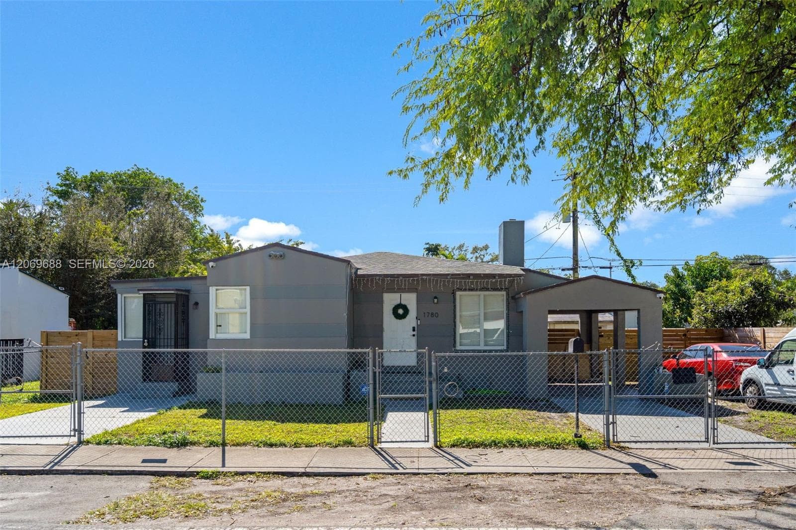 1780 NW 49th St, Miami, FL 33142 — zdjęcie 2