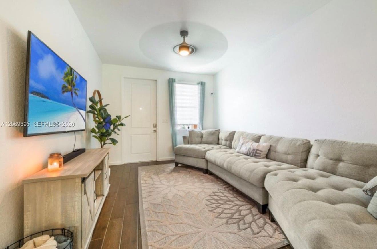 1443 SE 26th Ave, Homestead, FL 33035 — zdjęcie 2