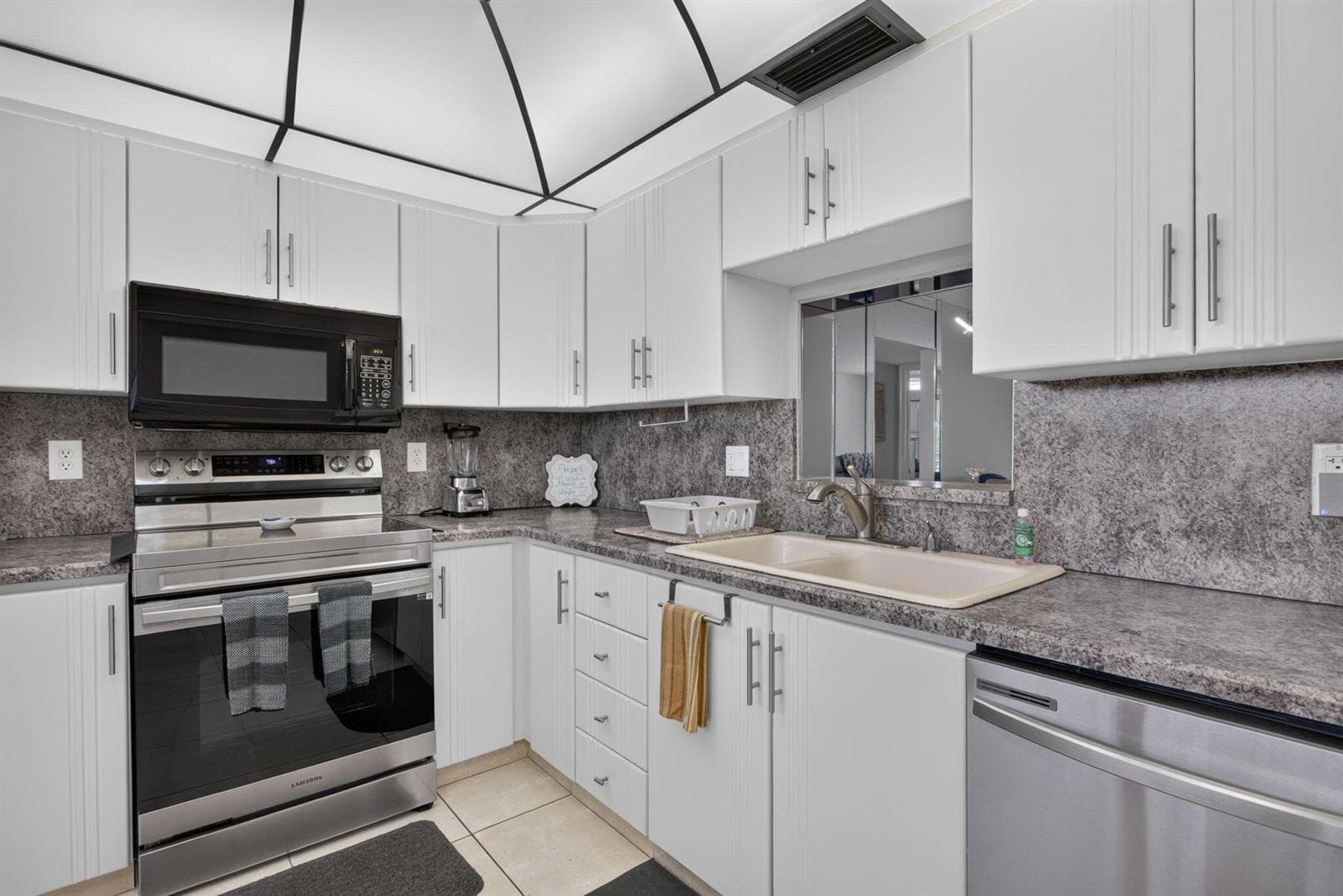 2304 LUCAYA Lane # L4, Coconut Creek, FL 33066 — zdjęcie 2