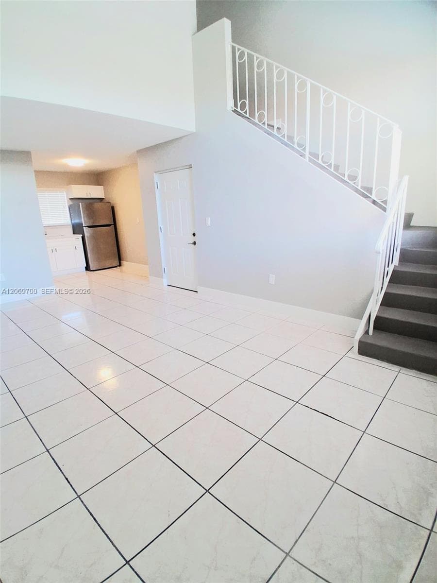 2770 W 60th Pl # 201, Hialeah, FL 33016